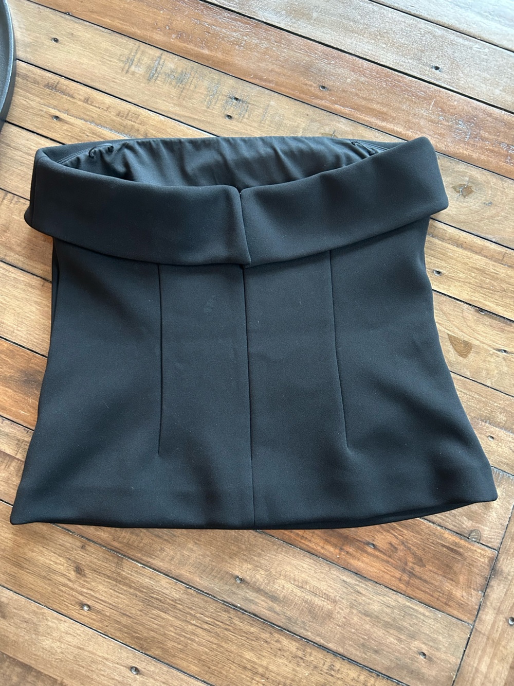 Aritzia Babaton FigureKnit Eyecatcher Black Tube Top Blouse L - Picture 7 of 13